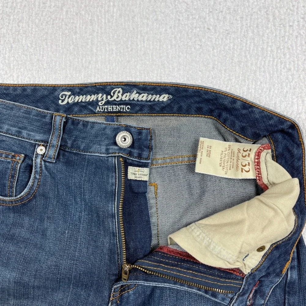 Tommy Bahama Jeans Mens 33x32 Blue Straight Leg Medium Wash Denim Casual Travel